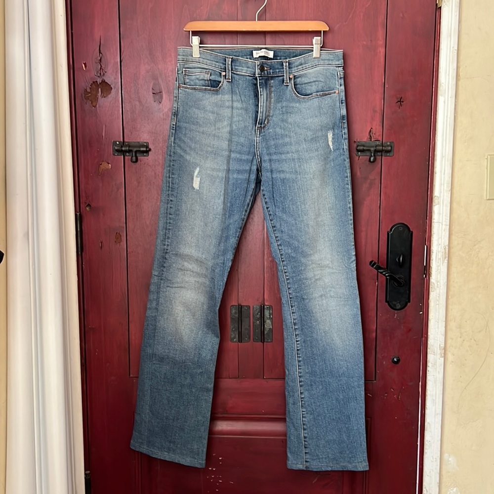 Great straight leg lightly distressed jeans